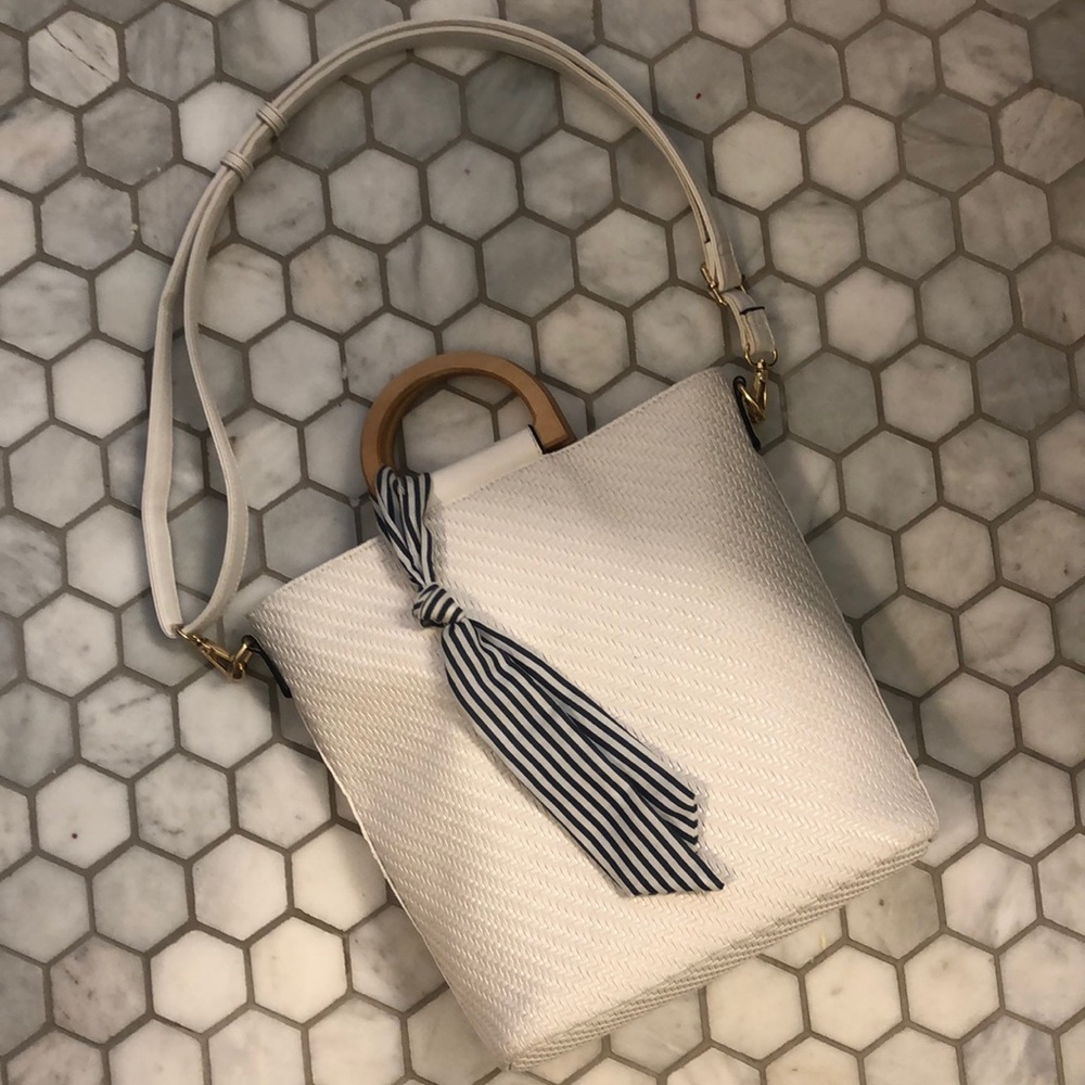 Nordstrom rack white woven handbag crossbody